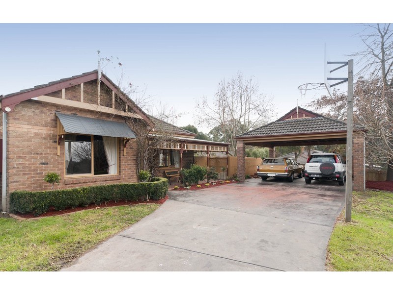 83 Alpine Way, Kilsyth VIC 3137