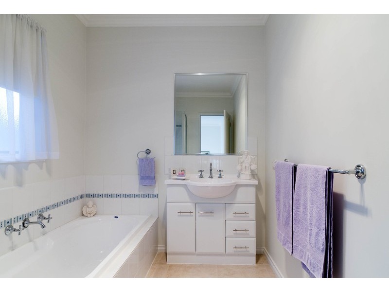 1/5 Hordern Road, Mount Evelyn VIC 3796