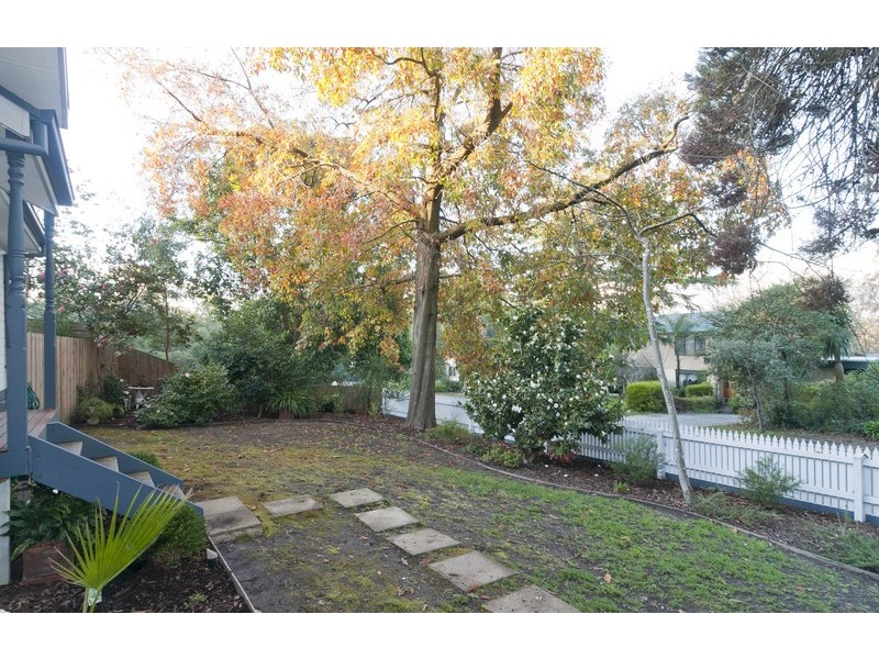 1/5 Hordern Road, Mount Evelyn VIC 3796