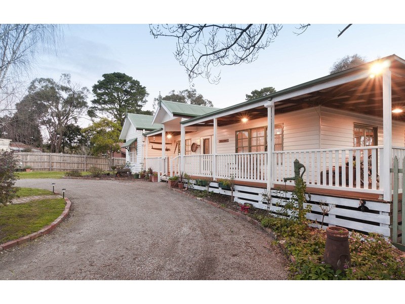 9 Bradman Avenue, Mount Evelyn VIC 3796