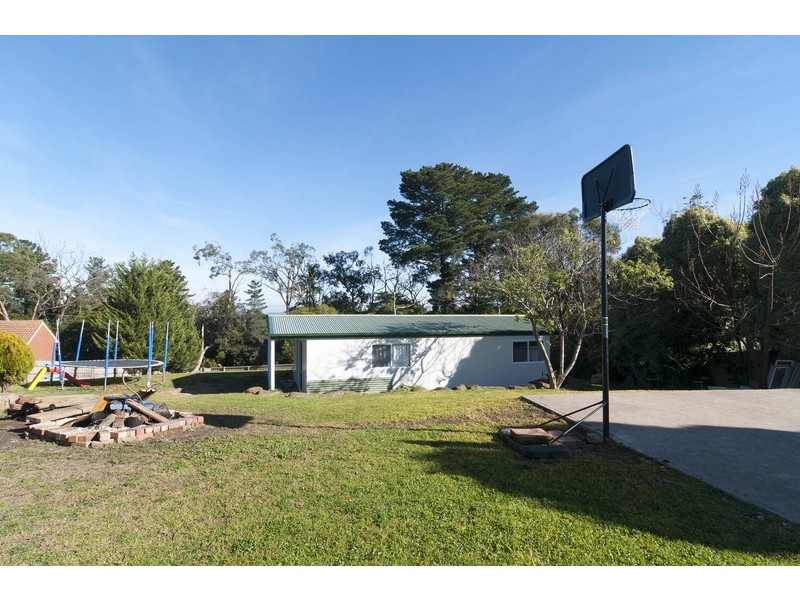 9 Bradman Avenue, Mount Evelyn VIC 3796