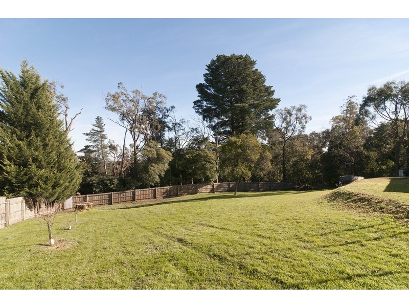 9 Bradman Avenue, Mount Evelyn VIC 3796