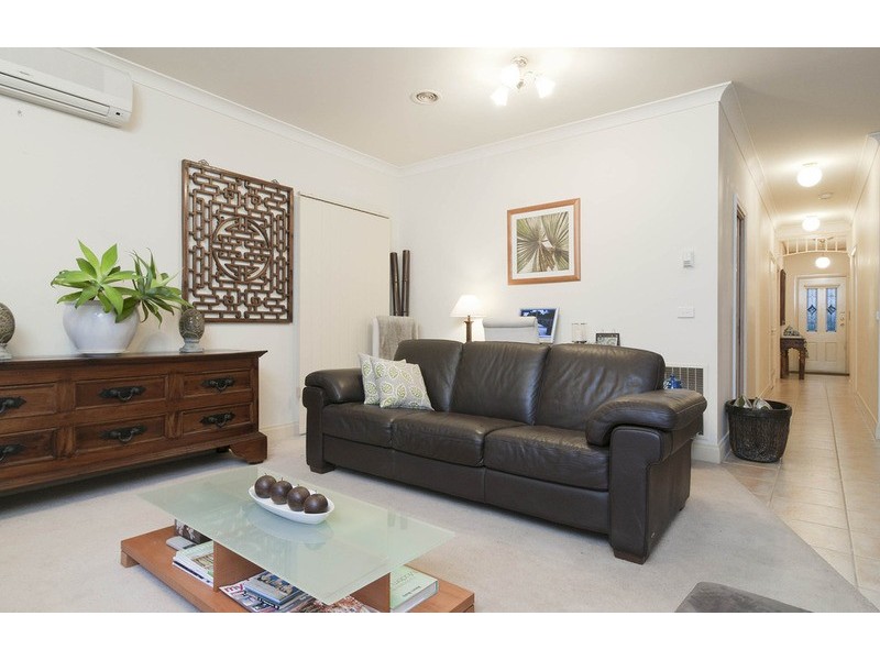 22 Chatswood Grove, Chirnside Park VIC 3116