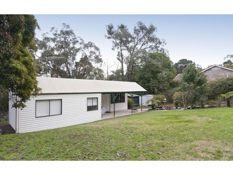 4 Banool Avenue, Mount Evelyn VIC 3796