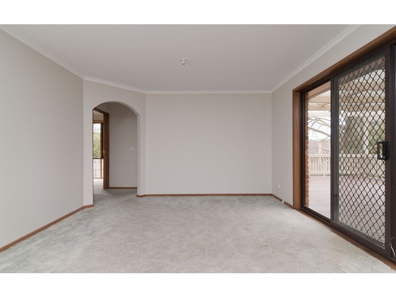 36 Summerhill Park Drive, Mooroolbark VIC 3138