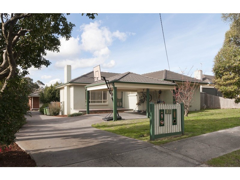 1/17 Abraham Drive, Croydon VIC 3136