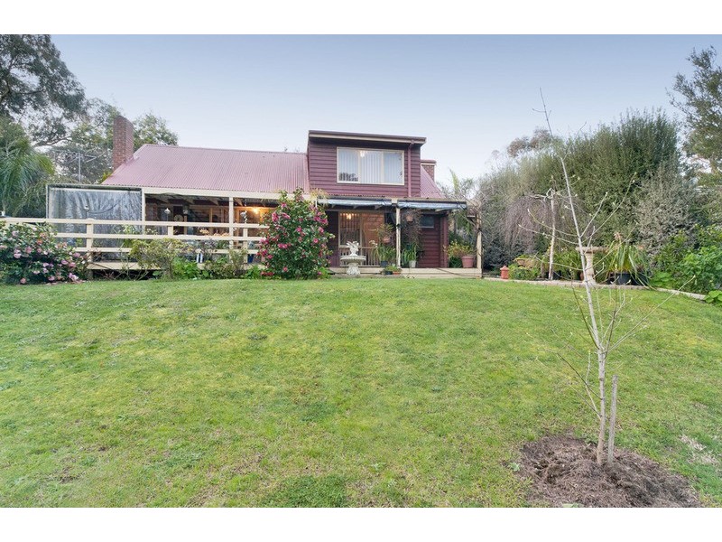 5 Graneby Rise, Mount Evelyn VIC 3796