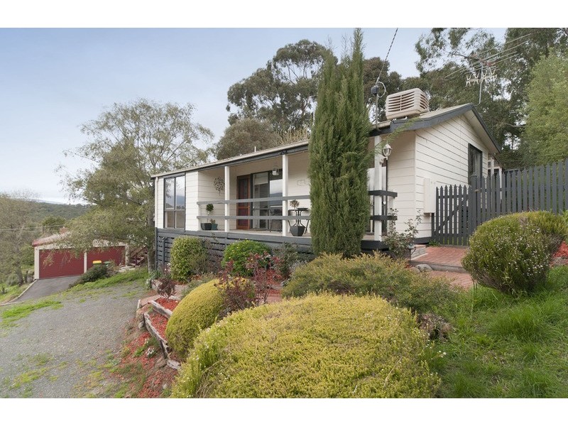 6 Alan Grove, Woori Yallock VIC 3139