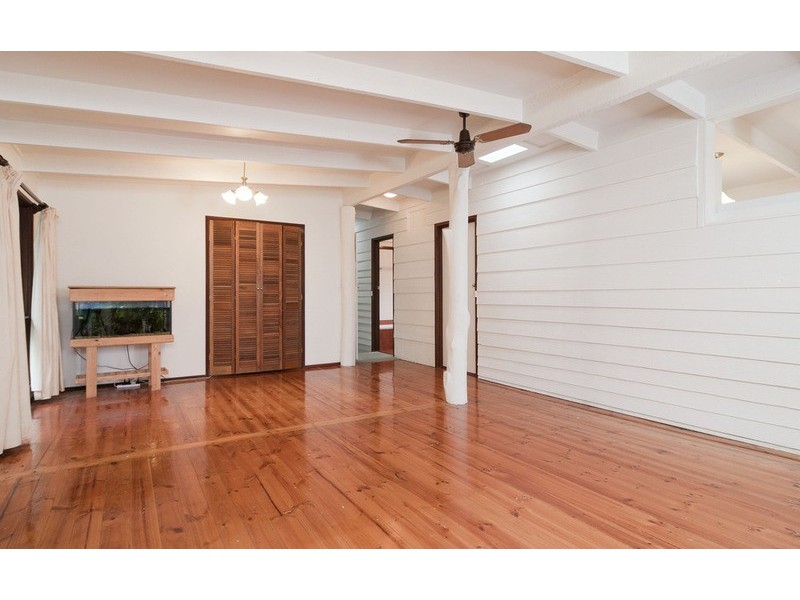 65 Commercial Road, Mount Evelyn VIC 3796