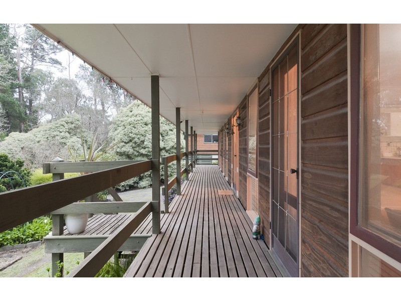 11 Banool Avenue, Mount Evelyn VIC 3796