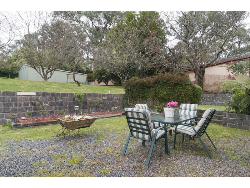 11 Banool Avenue, Mount Evelyn VIC 3796