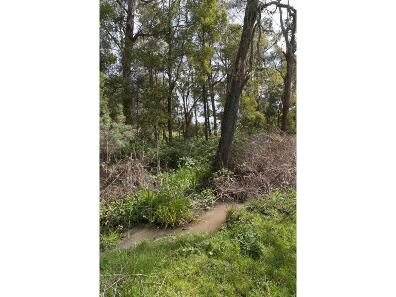 27 Hunter Road, Mount Evelyn VIC 3796