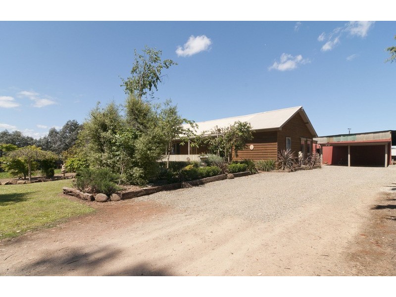 26 Bamfield Road, Mount Evelyn VIC 3796