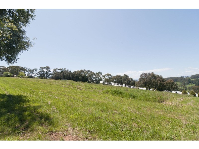 26 Bamfield Road, Mount Evelyn VIC 3796