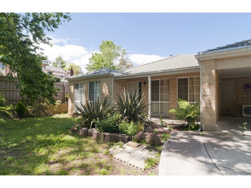 13 Newton Avenue, Mount Evelyn VIC 3796