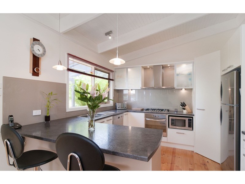 9 Stewart Avenue, Wandin North VIC 3139