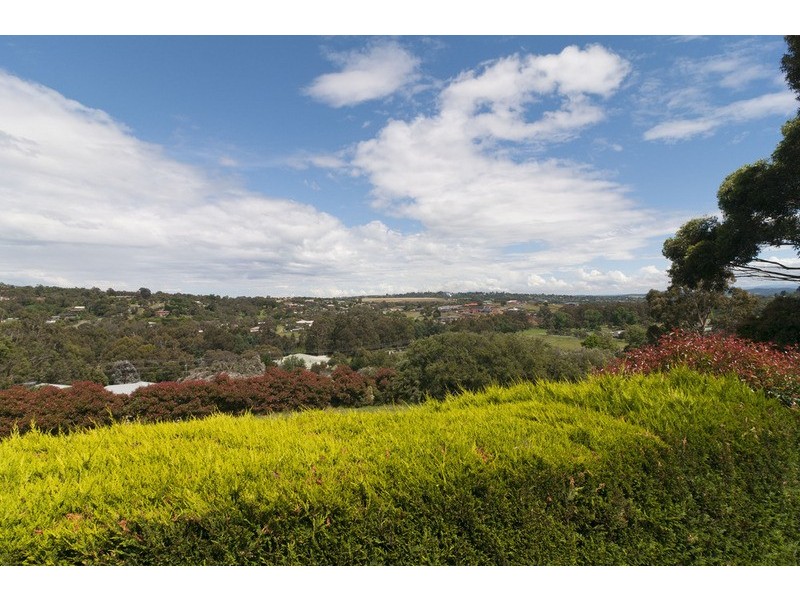 26-28 Francis Crescent, Mount Evelyn VIC 3796