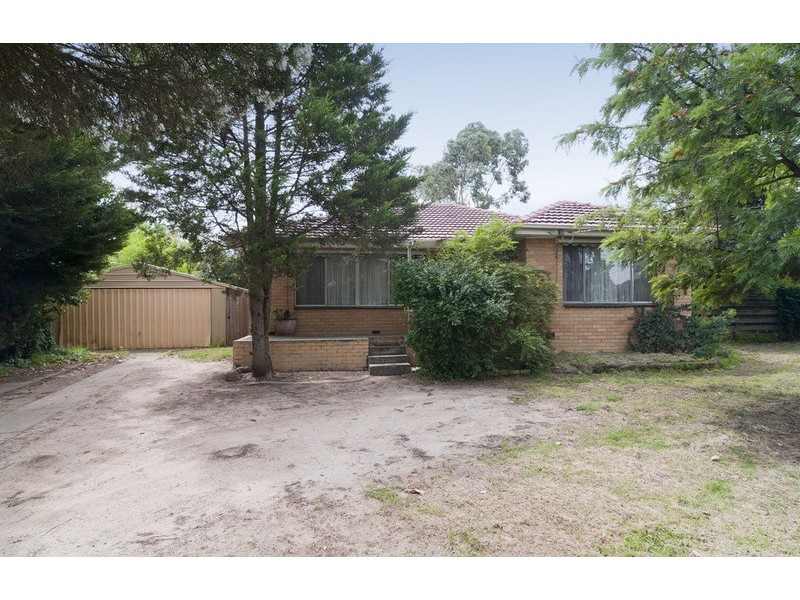 38 Blackburn Road, Mooroolbark VIC 3138