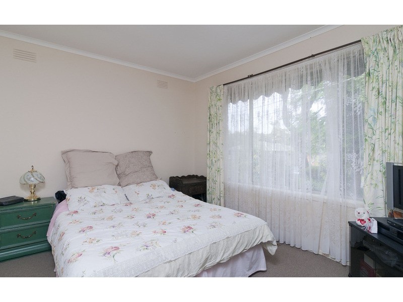 38 Blackburn Road, Mooroolbark VIC 3138
