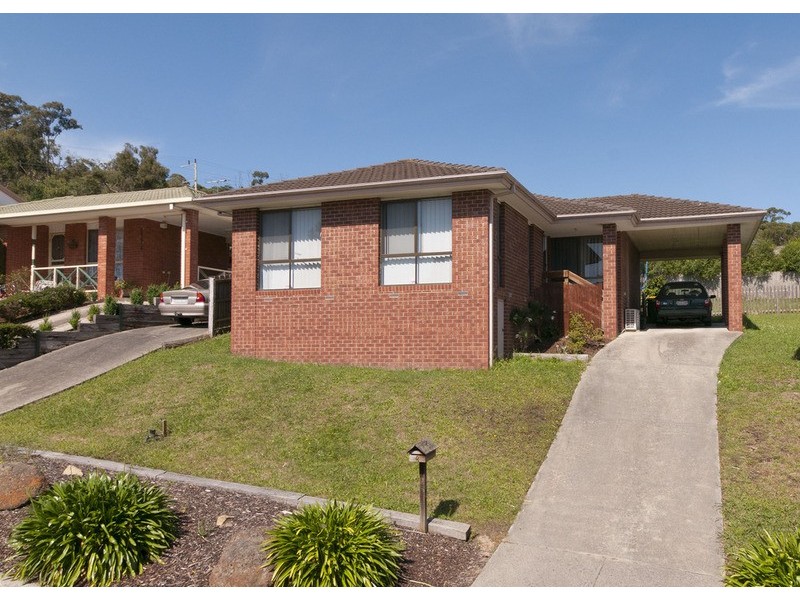 8 Rolaine Close, Lilydale VIC 3140