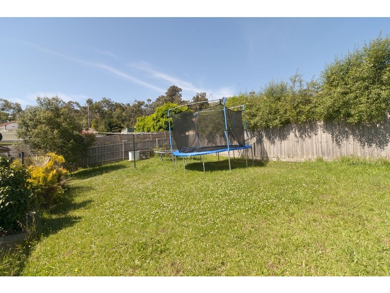 8 Rolaine Close, Lilydale VIC 3140