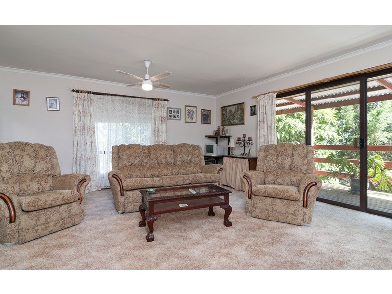 42 Irvine Street, Mount Evelyn VIC 3796