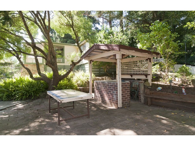 42 Irvine Street, Mount Evelyn VIC 3796