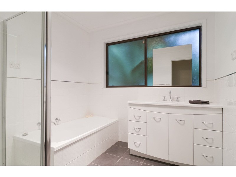 70 Connors Flat Road, Wandin North VIC 3139