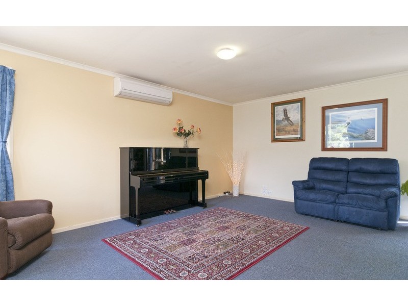 64b Taylor Road, Mooroolbark VIC 3138