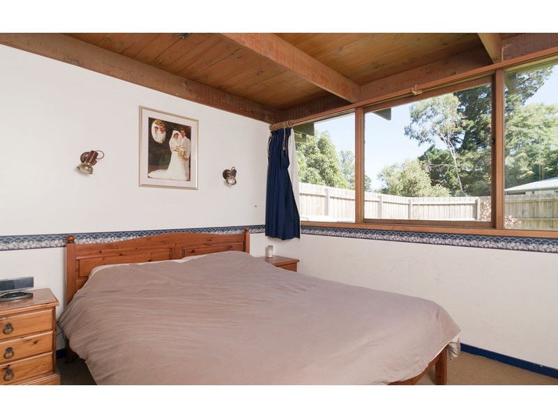 2/16 Wedderburn Crescent, Mount Evelyn VIC 3796