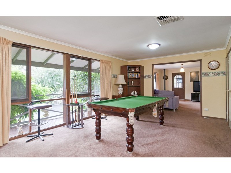 16 Alfred Street, Wandin North VIC 3139