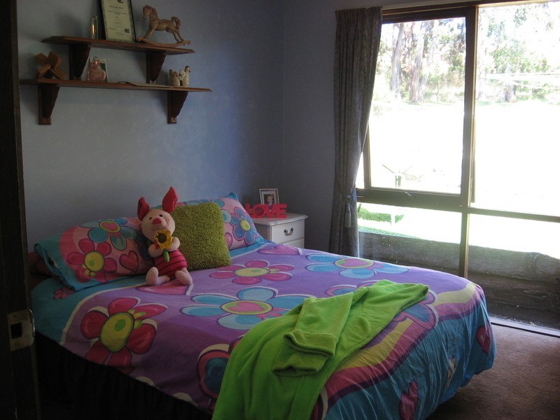 16 Alfred Street, Wandin North VIC 3139