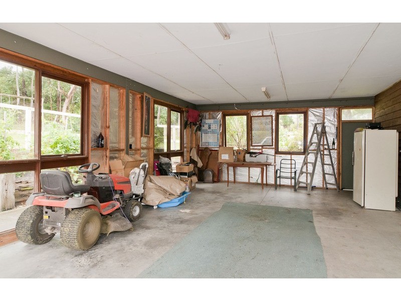 16 Alfred Street, Wandin North VIC 3139