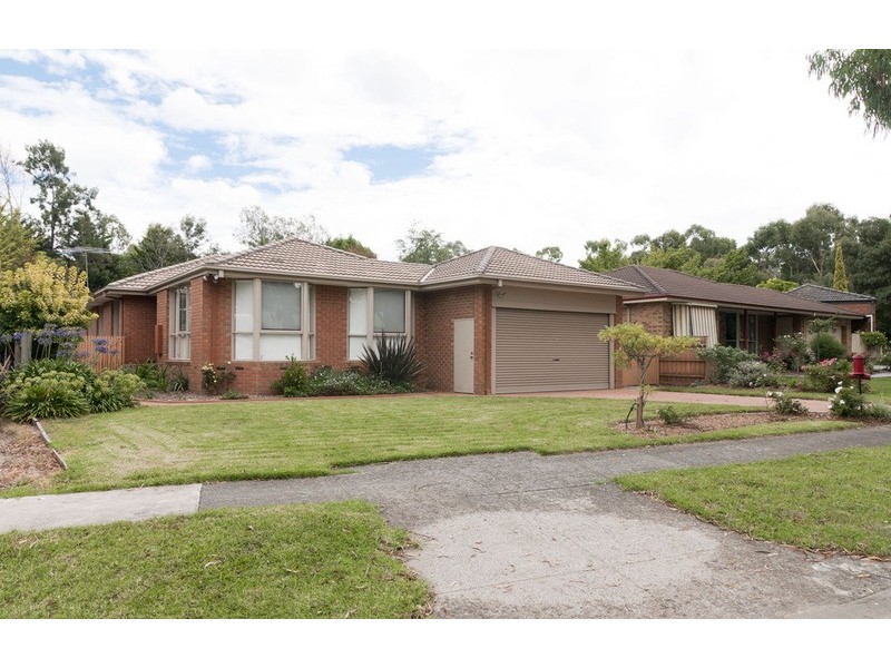 10 Verina Way, Lilydale VIC 3140