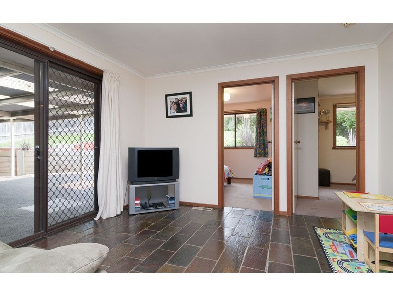 6 Valley Road, Seville VIC 3139