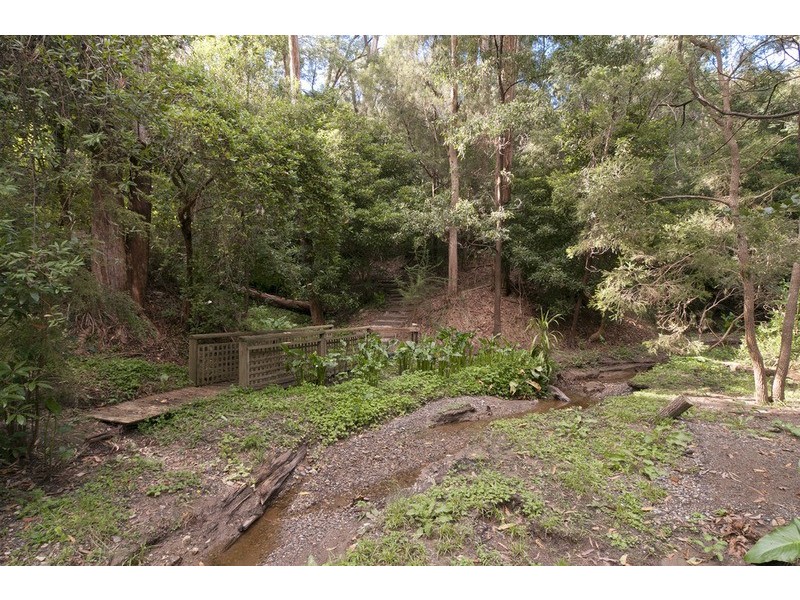 17 Currajong Avenue, Mount Evelyn VIC 3796