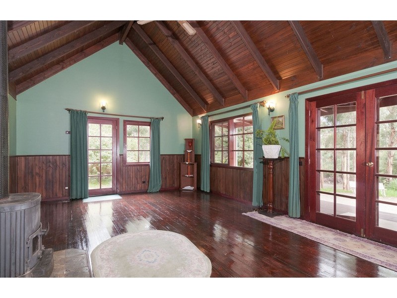 115 McMahons Road, Launching Place VIC 3139