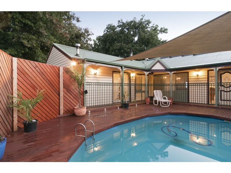 33 Clegg Road, Mount Evelyn VIC 3796