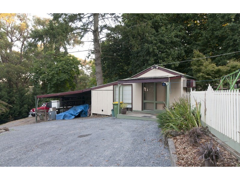 33 Clegg Road, Mount Evelyn VIC 3796