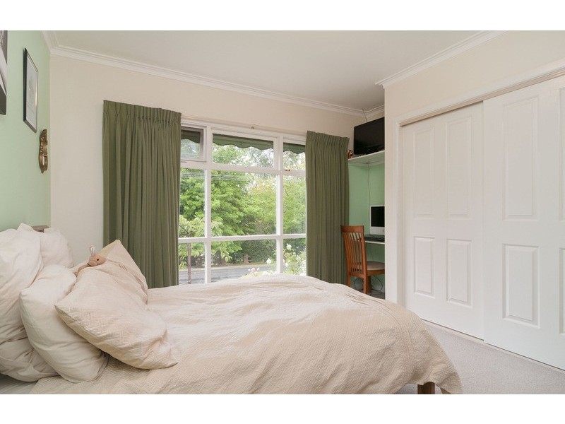 20 Stradbroke Road, Montrose VIC 3765