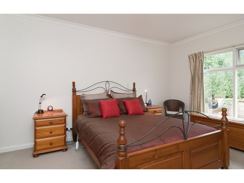 20 Stradbroke Road, Montrose VIC 3765