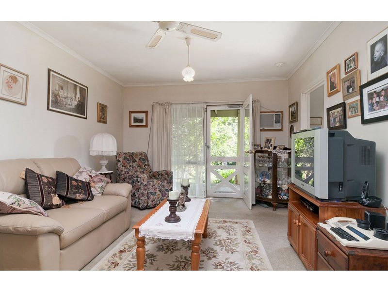 320 Warburton Highway, Wandin North VIC 3139