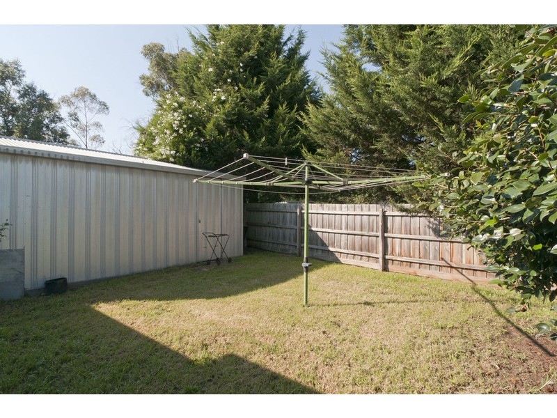 320 Warburton Highway, Wandin North VIC 3139