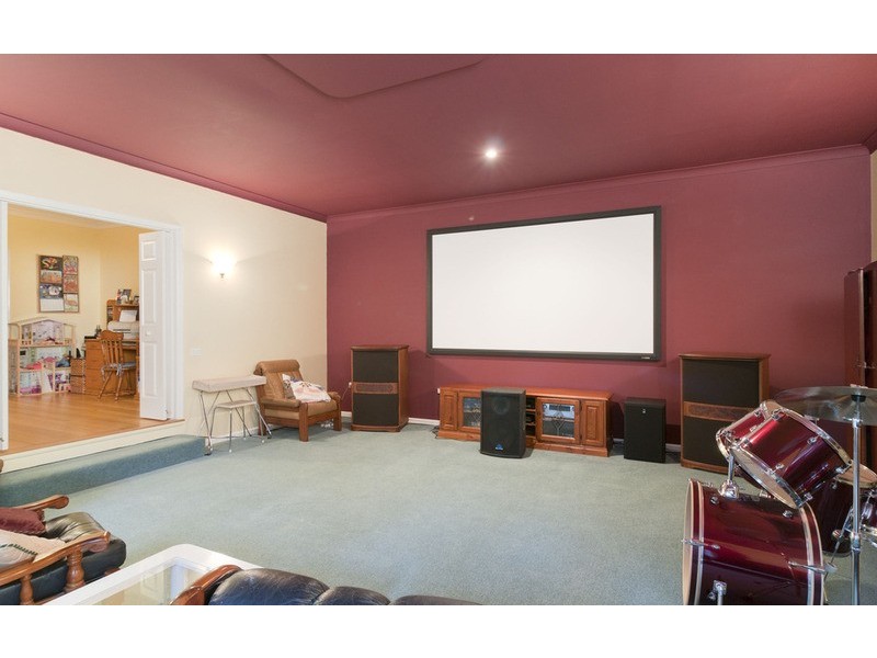 4  Stubbs Avenue, Mount Evelyn VIC 3796