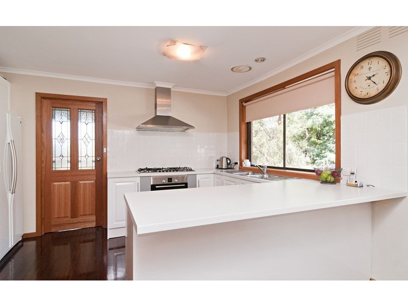 27 Spring Street, Mount Evelyn VIC 3796