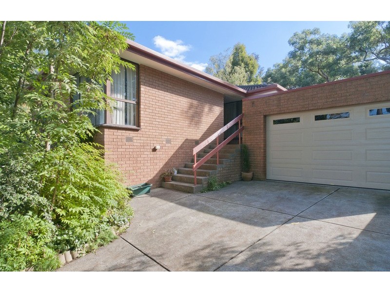 27 Spring Street, Mount Evelyn VIC 3796