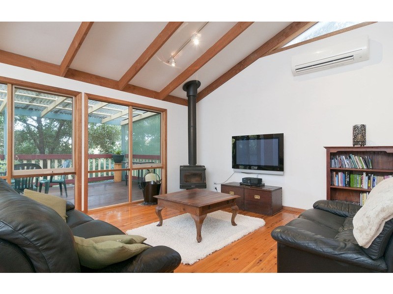 94 Quinn Crescent, Mount Evelyn VIC 3796