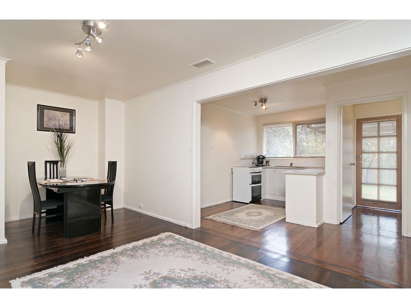 107 Cambridge Road, Mooroolbark VIC 3138