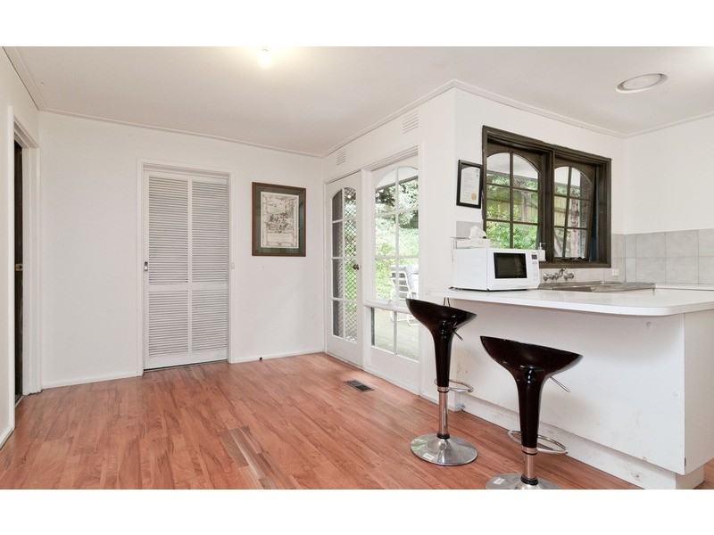 17 Olive Grove, Lilydale VIC 3140