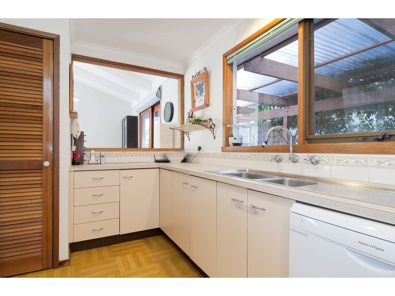 7 Edmond Crescent, Wandin North VIC 3139